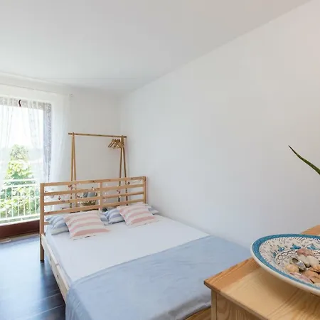 Casa Flora 3-minutes' Walk From The