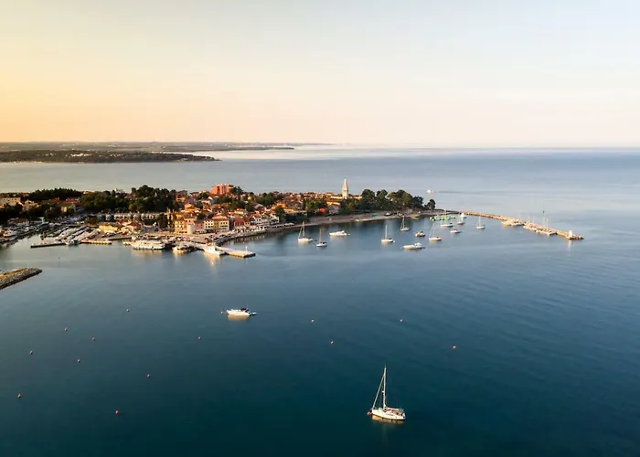 Casa Flora 3-minutes' Walk From The * Novigrad Istria