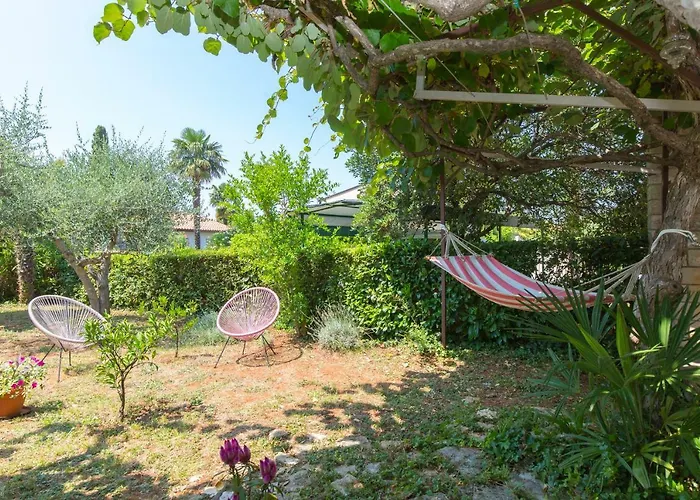Casa Flora 3-minutes' Walk From The * Novigrad Istria